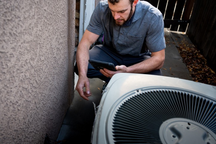 Image for blog post: 5 Reasons To Get An HVAC Maintenance Plan For A New System 
